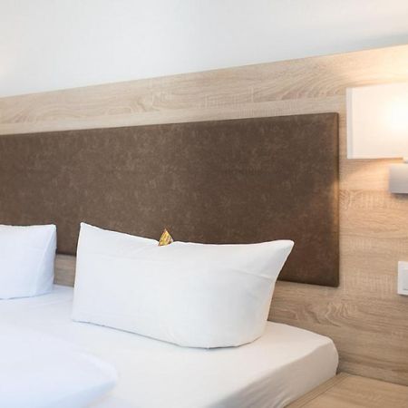 Hotel Pelikan 보이론 외부 사진